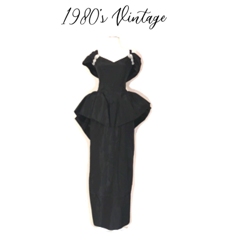1980’s NWT gown with peplum  size 7/8 made in USA